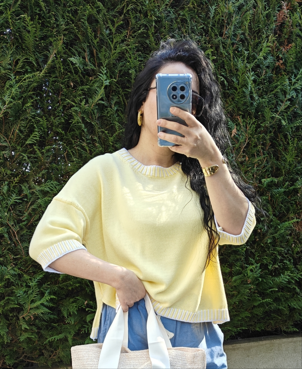 Pull jaune