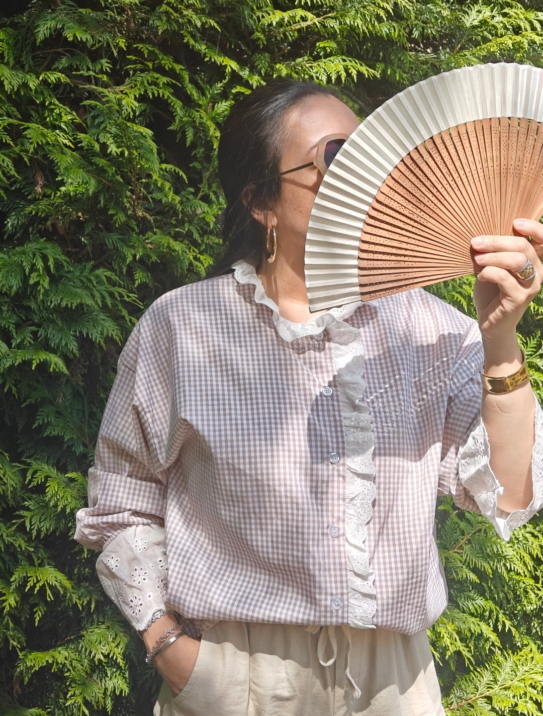 Chemise vichy et broderie