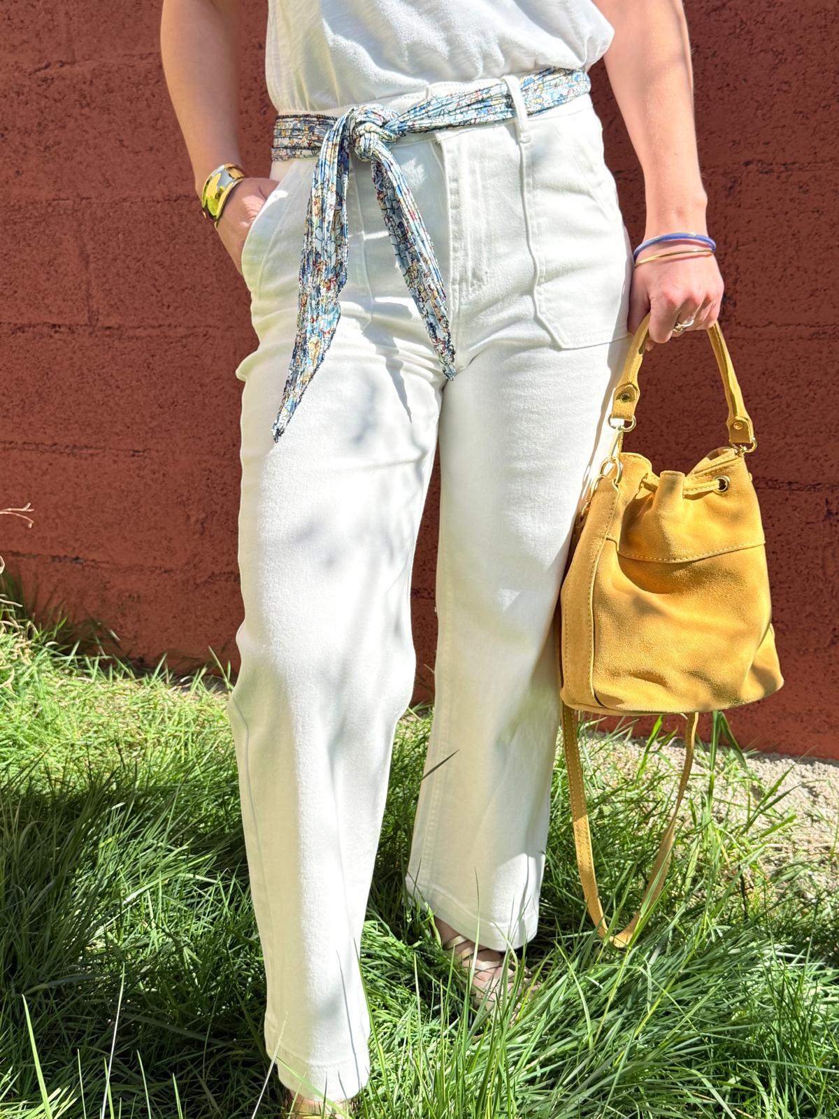 Jean blanc taille haute