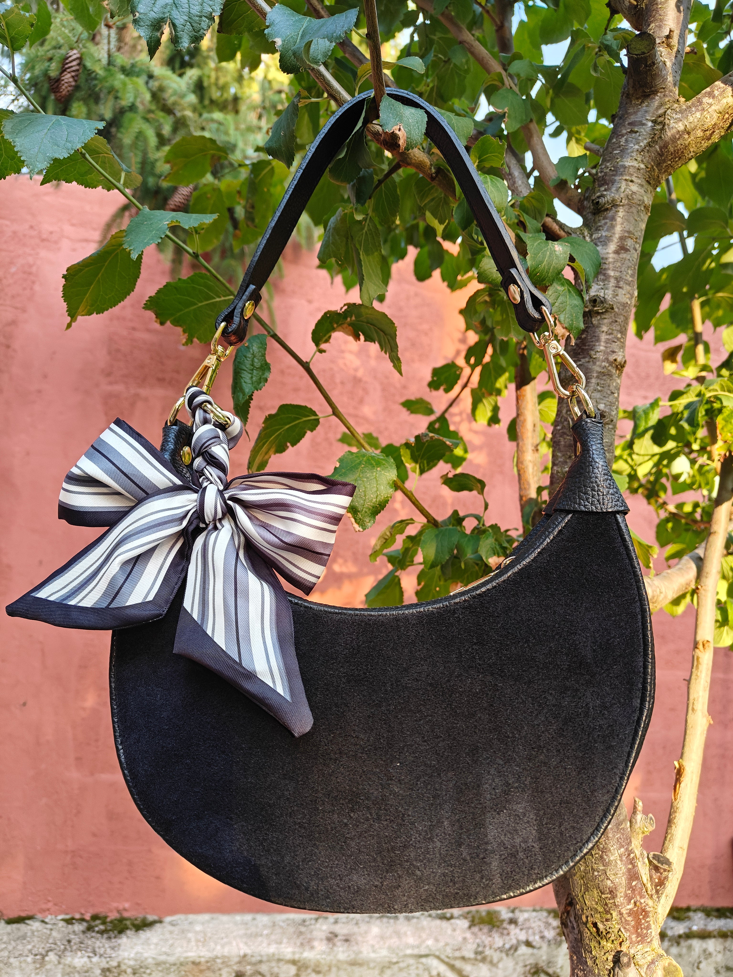 Sac demi lune noir