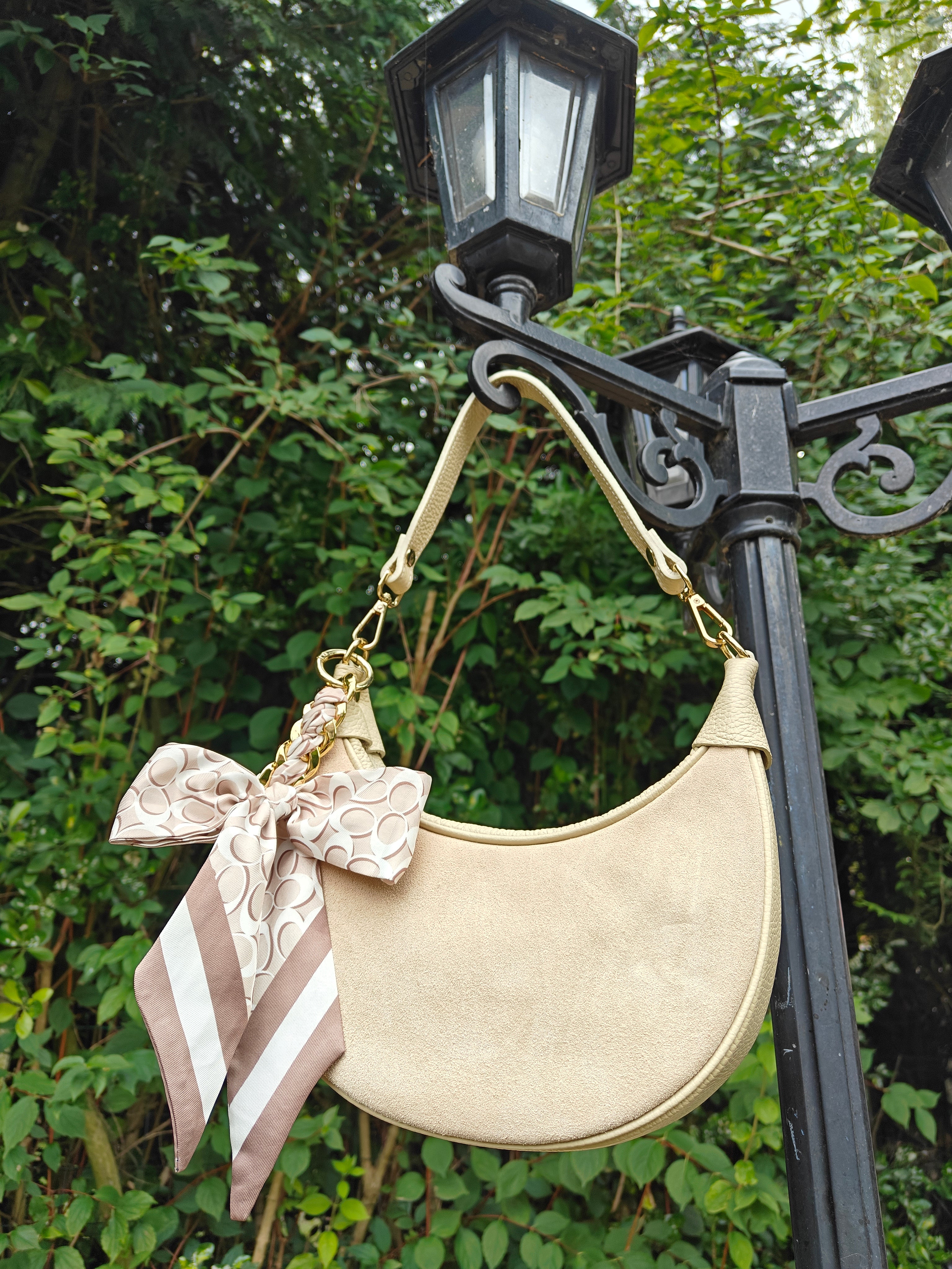 Sac demi lune cuir beige