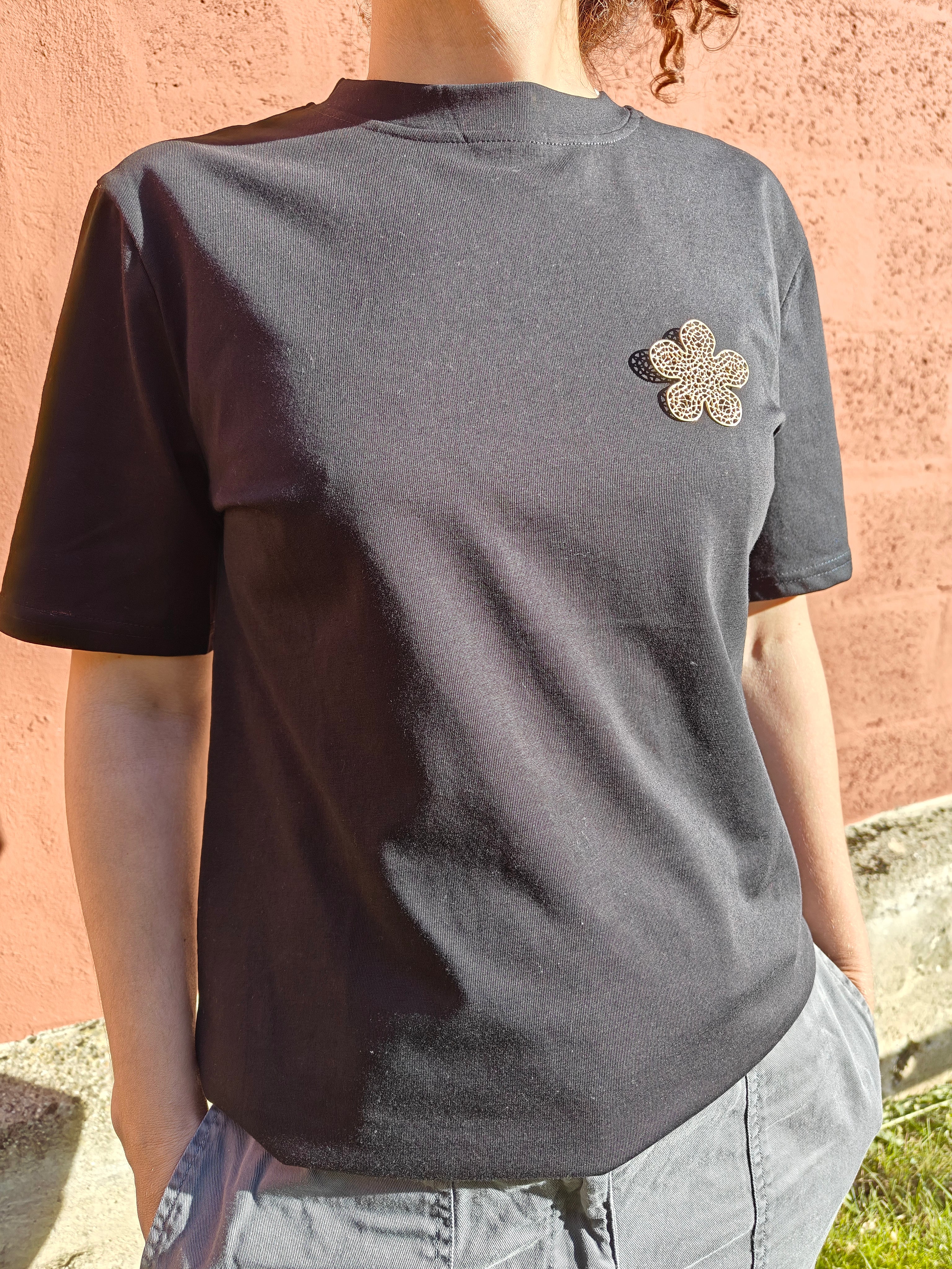 T-shirt noir en coton