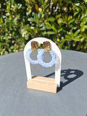 Boucles d'oreilles torsade bleue